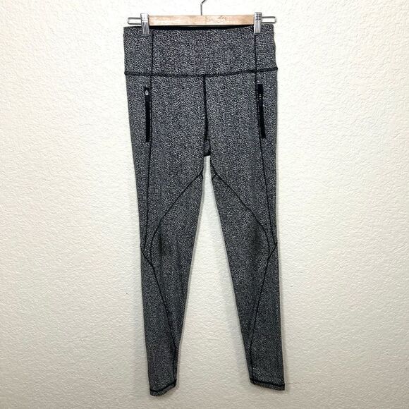 Lululemon Leggings Run It Out Tight Power Luxtreme Ripple Jacquard Black Size 6